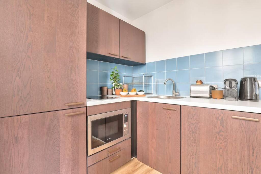 Apartment Cozy And Practical In The 10th Arrondissement *